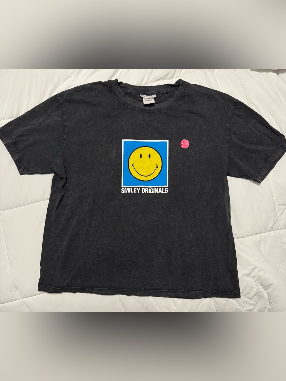 Zara Black Short Sleeve Tee with Yellow Smiley and Blue Square